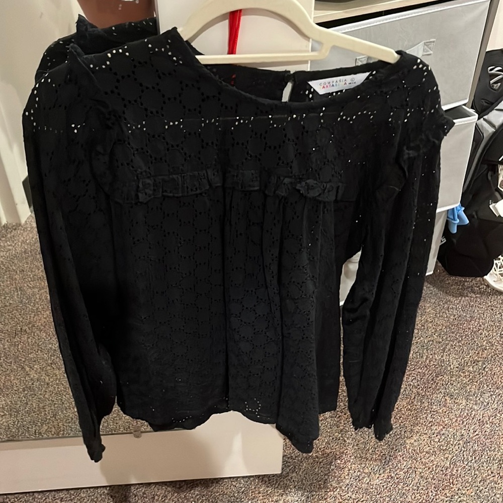 Black eyelet top